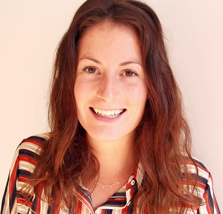 Dr Aude Van Ooteghem, médecin spécialiste en médecine esthétique
